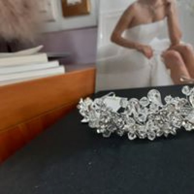 Swaroski Tiaras and Fine Jewelry malta, Bridal Accessories malta, Eve's Bridal Wear malta