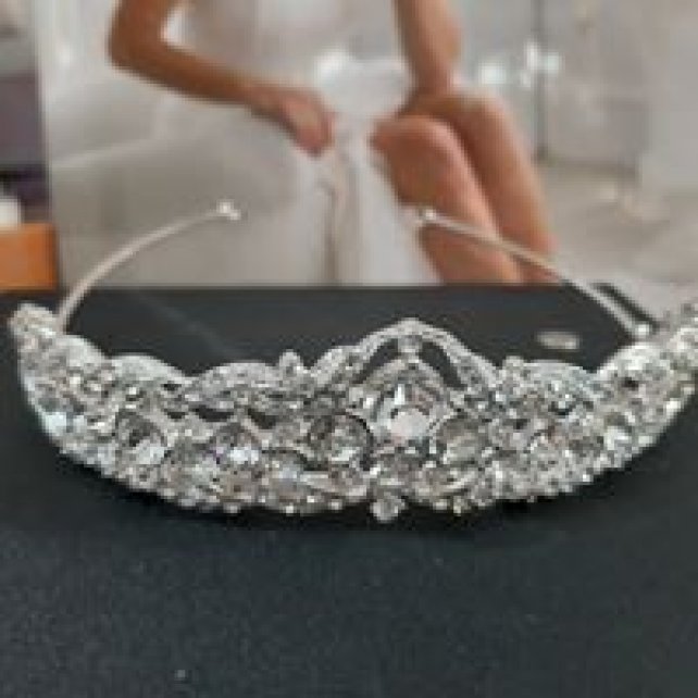 Swaroski Tiaras and Fine Jewelry malta, Bridal Accessories malta, Eve's Bridal Wear malta